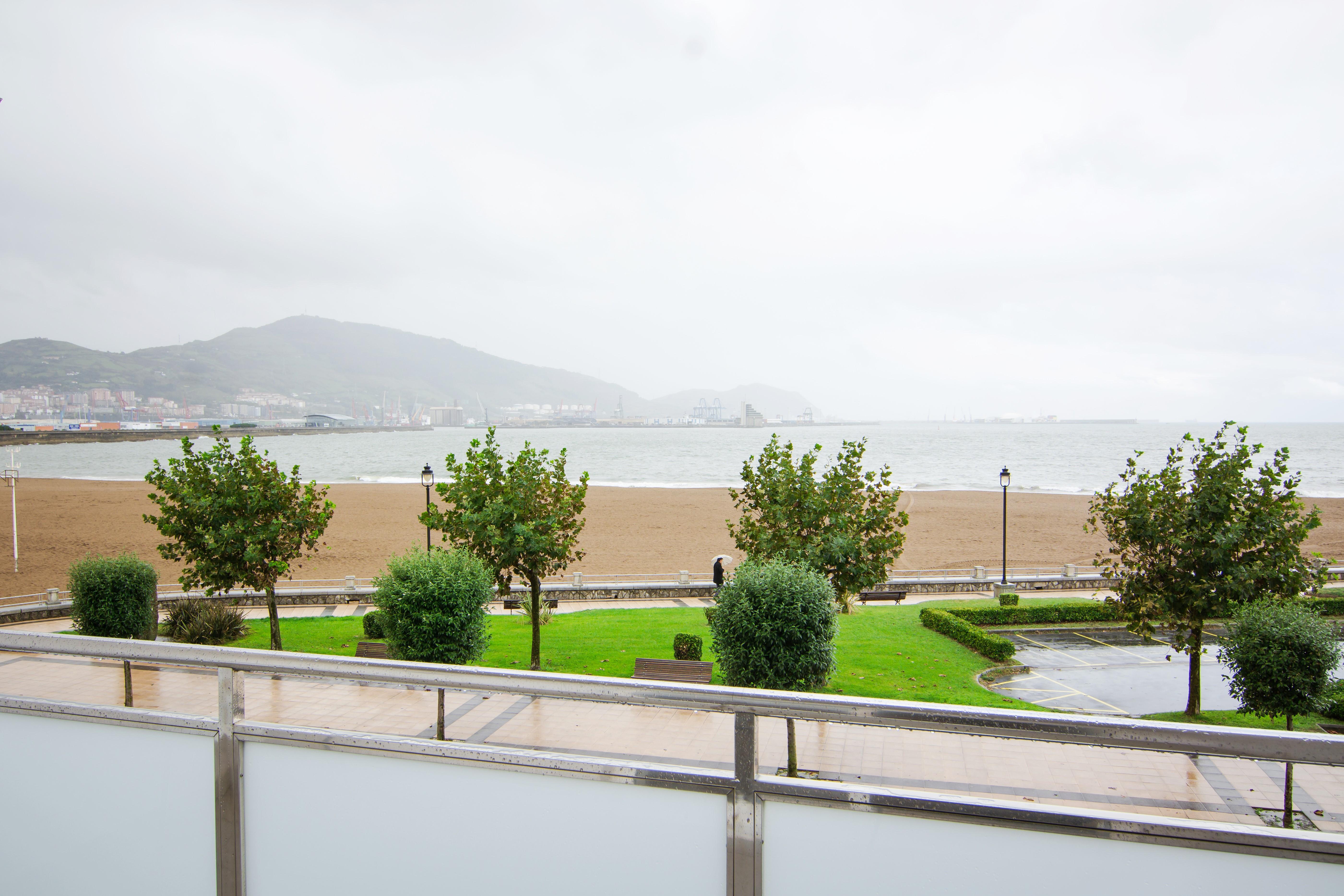 Petit Palace Tamarises Getxo Exterior photo